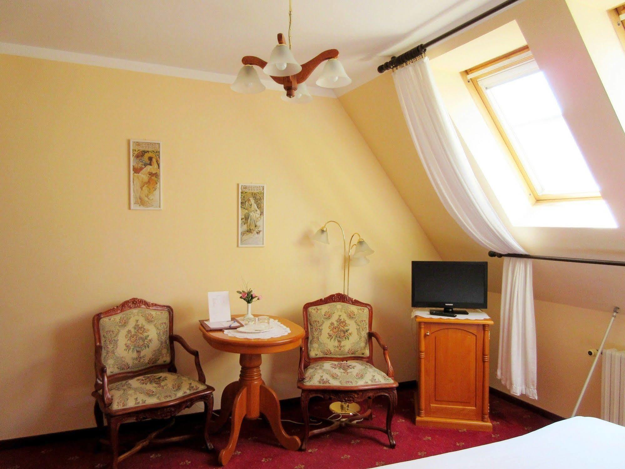 Hotel Opera